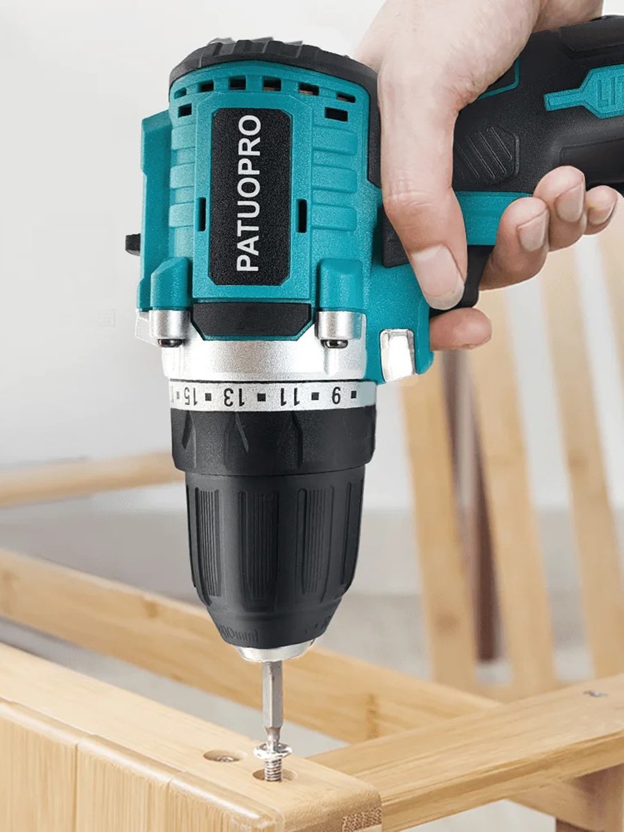 Дрель аккумуляторная Makita бесщеточная