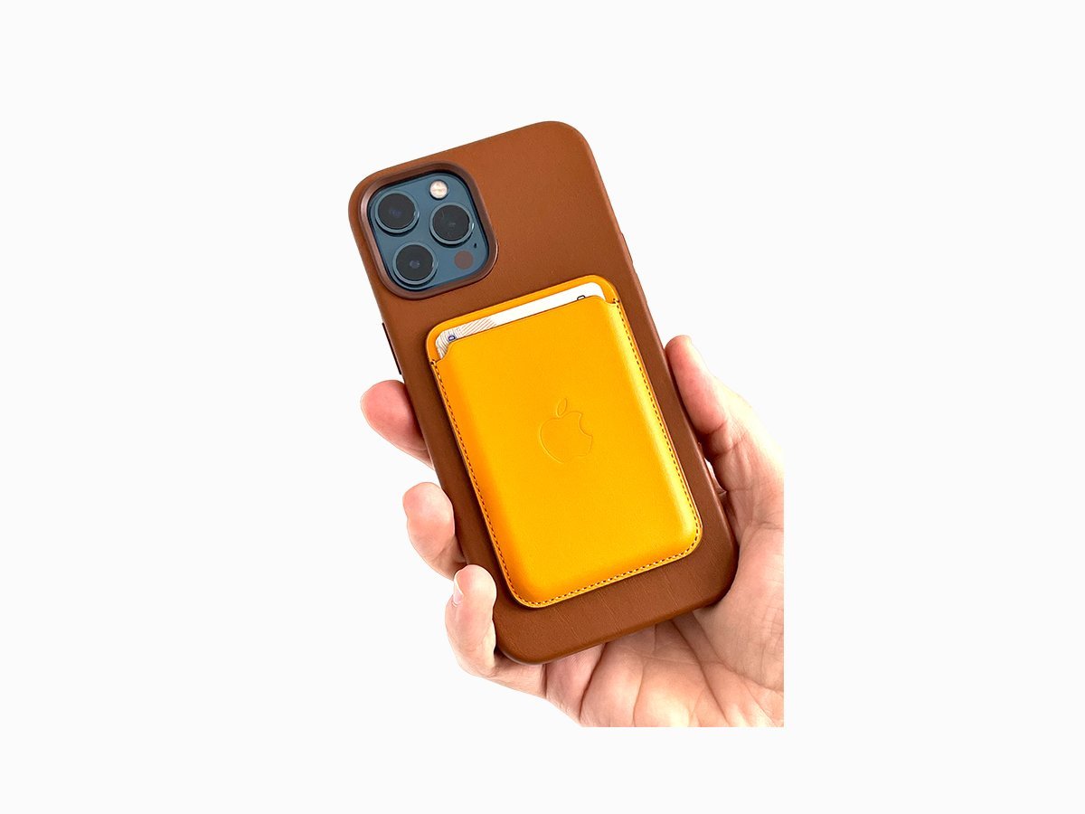 Чехол кожаный на iPhone 13 Pro Max MagSafe Leather Case