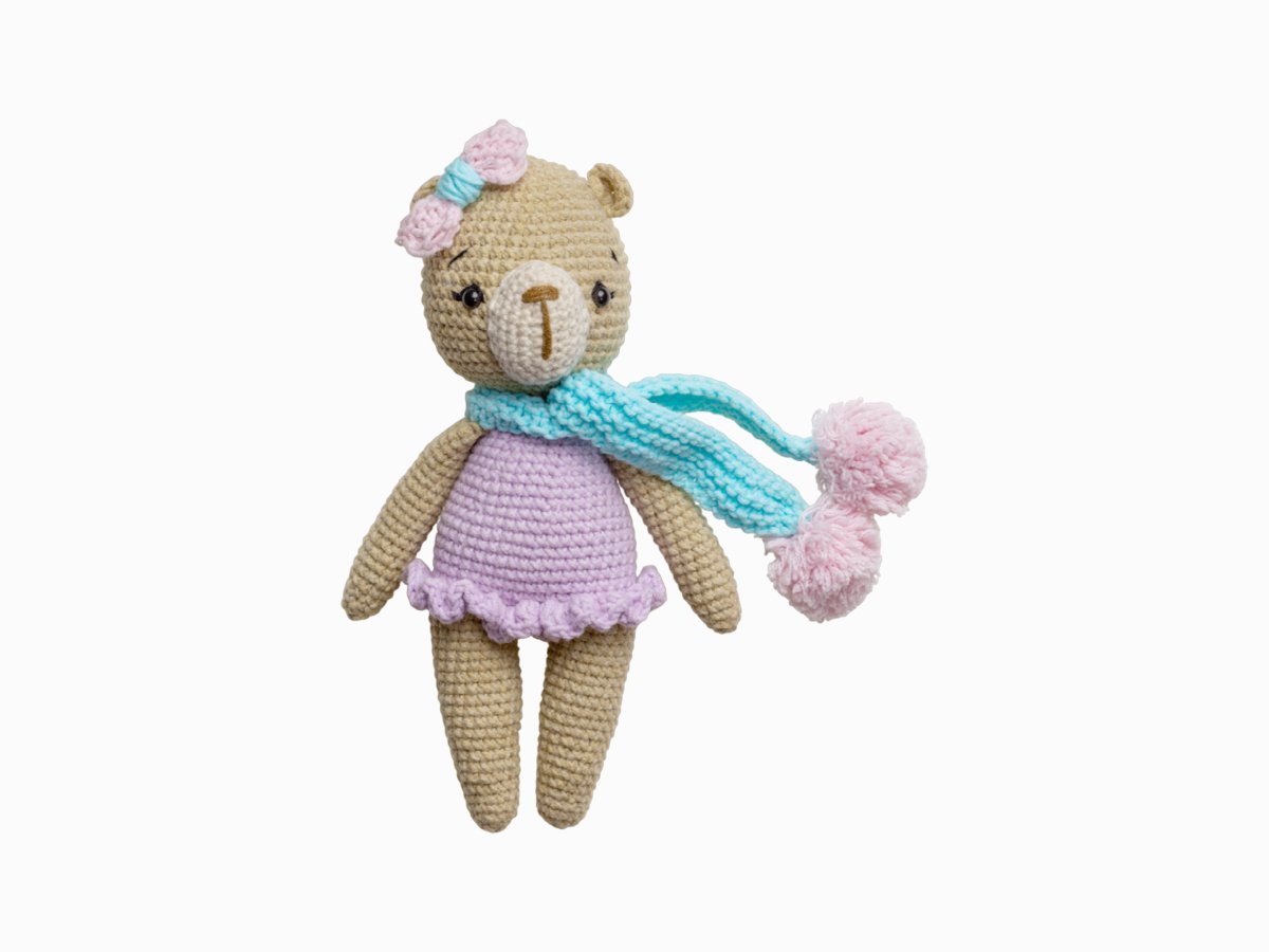 Мягкая игрушка вязаная "Медвежонок-девочка"